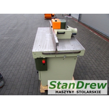 Frezarka dolnowrzecionowa SCM T 130