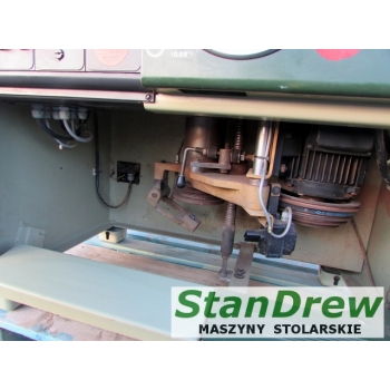 Frezarka dolnowrzecionowa SCM T 130