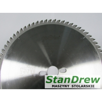 Globus 300 x 30 x 3,2 / 2,2 / 72z