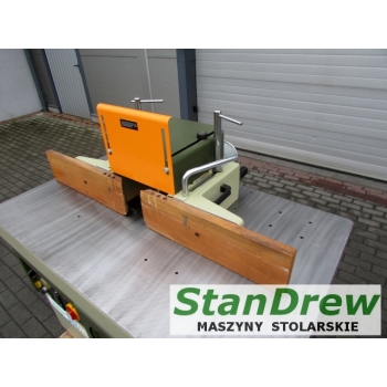Frezarka dolnowrzecionowa SCM T 130