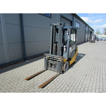 Wózek widłowy Jungheinrich DFG 320