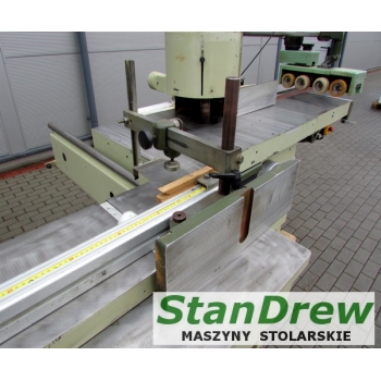 Frezarka SCM FLEX 1 z posuwem i pulpitem