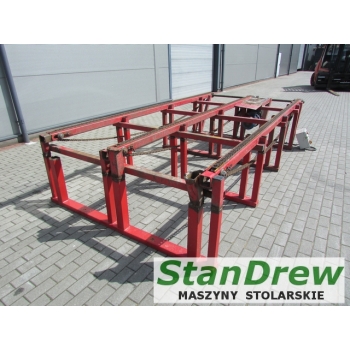 Podajnik do drewna MRD 4000