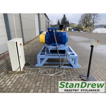 Rębak Oska OKRR 400 x 120 z wibrorynną Rębak Oska OKRR 400 x 120 z wibrorynną