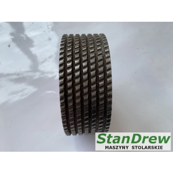 Koło Rolka metalowa zębata do strugarki czterostronnej 135x50x35 nr 84