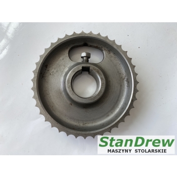 Koło Rolka metalowa zębata do strugarki czterostronnej 135x30x35 nr 86