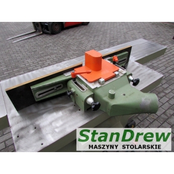 Frezarka dolnowrzecionowa SCM T130 z długim blatem